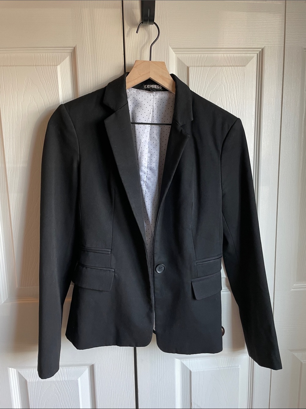 Express Black Women's Single-Button Blazer